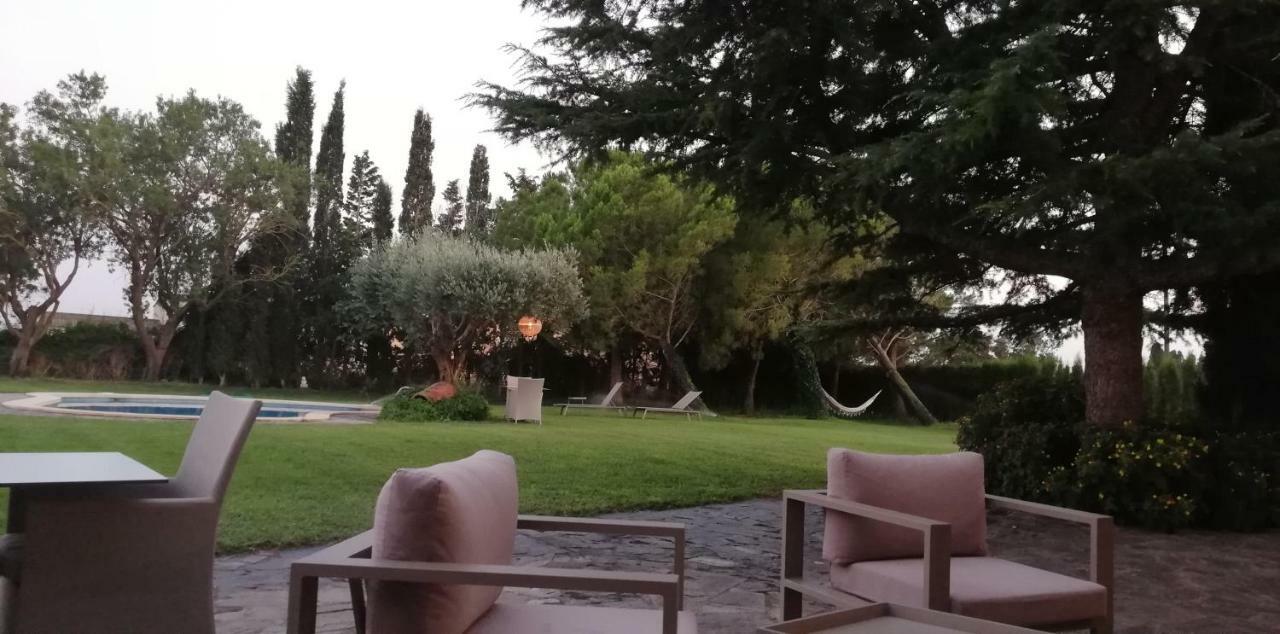 Bed and Breakfast Somnis De L'Emporda Вилаколум Экстерьер фото